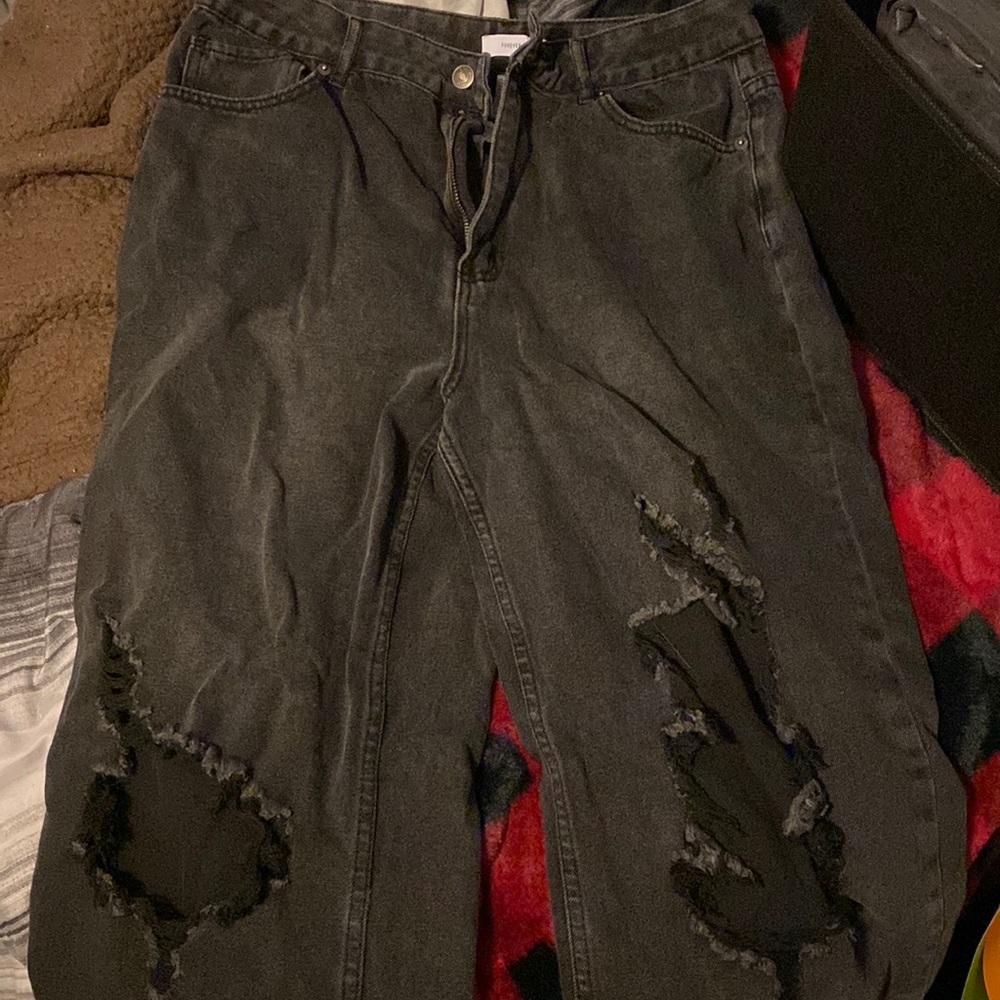 Ripped jeans